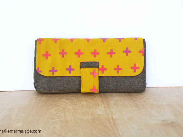 Charlie Clutch {Limited Addition}